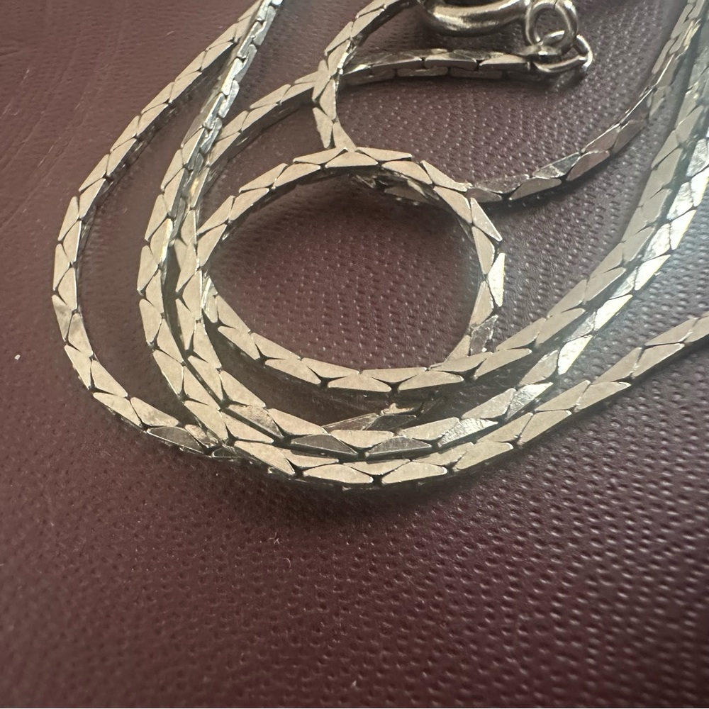 1.25” Bubble Heart Silver-Tone Pendant & Long 22” Chain Necklace - Picture 6 of 12